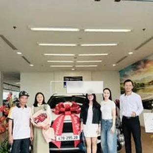 Hoạt động tư vấn và giao xe Kia tại Phú Yên 3